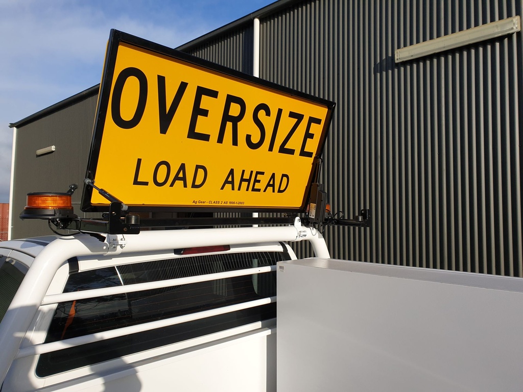 ﻿Oversize Load Ahead﻿