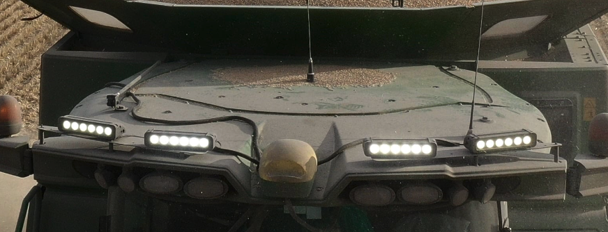 Bracket Kit - Lightbar on JD S series Roof